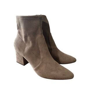 Amazon Essentials Tan Ankle Booties with Block Heel